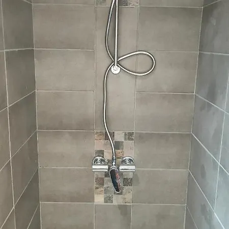 Сasa de vacaciones La Taniere Du D Aiguebelette *